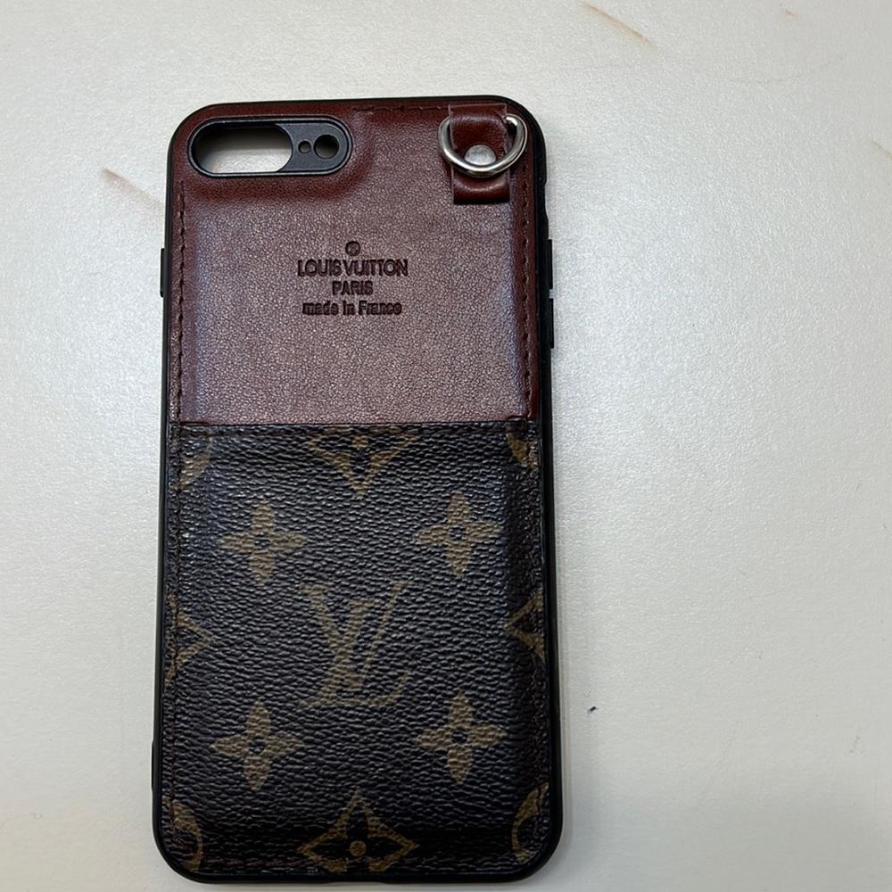 Brown IPhone 7plus Phone Case